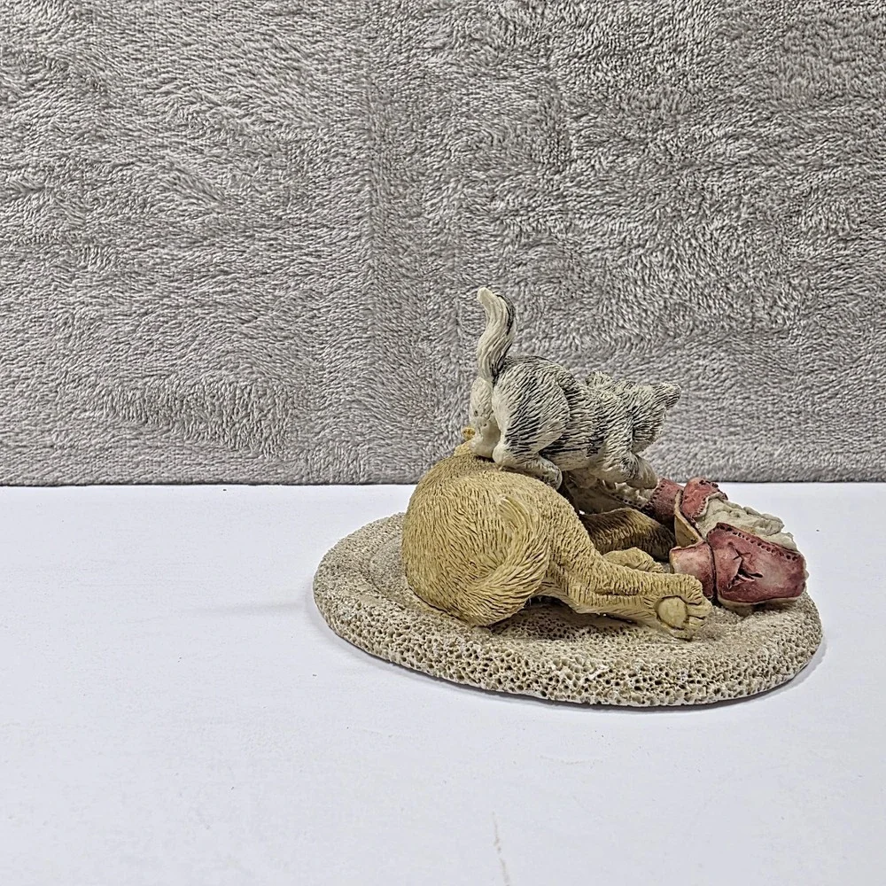 Dog & Cat Figurine Partners in Crime One Down One To Go Hamilton Gifts 1992
